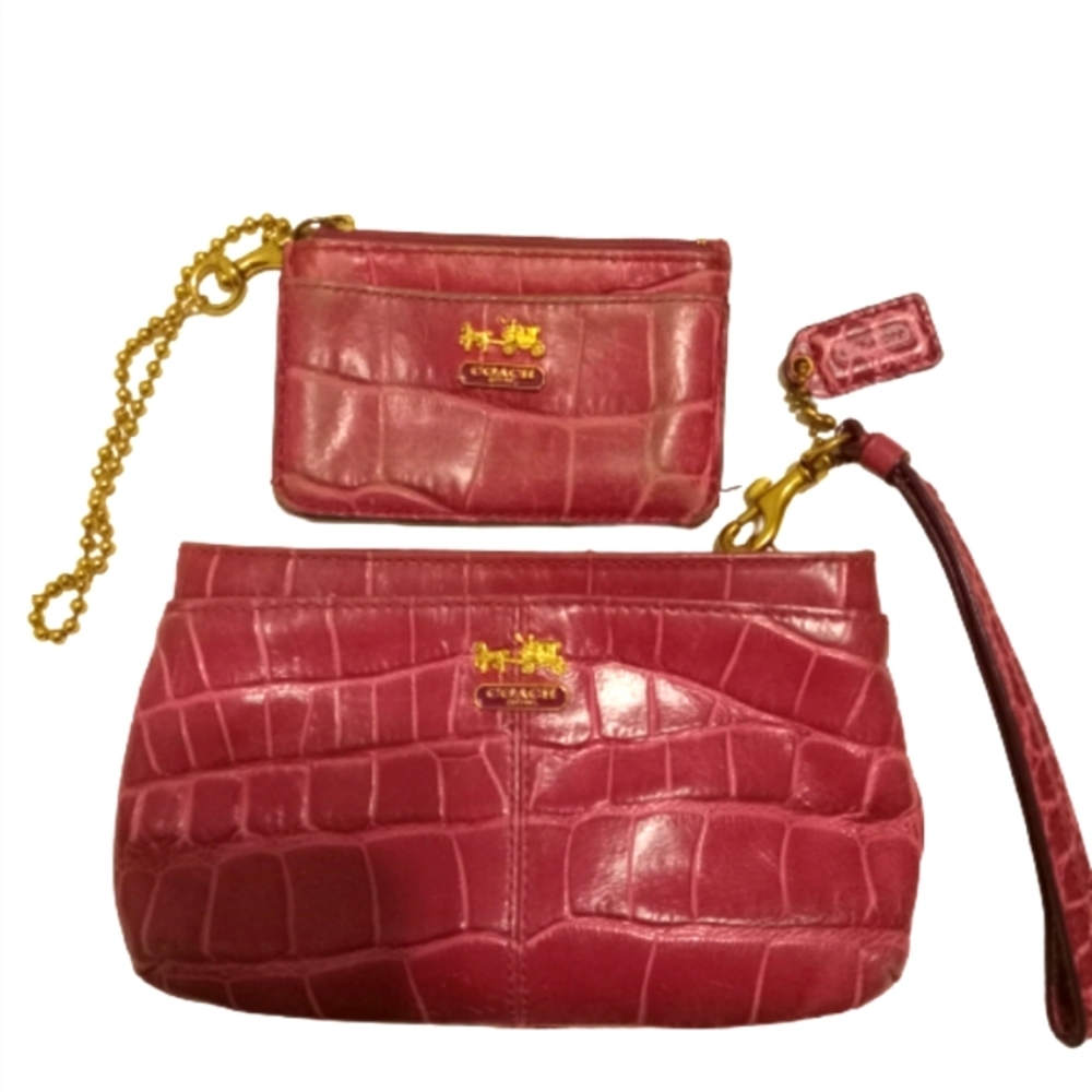 Coach Madison Wristlet Magenta Pink Crocodile Embossed Leather Bag & Card Holder